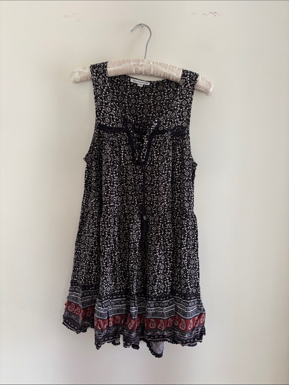 American Eagle Outfitters Black Floral Border-Print Mini Dress